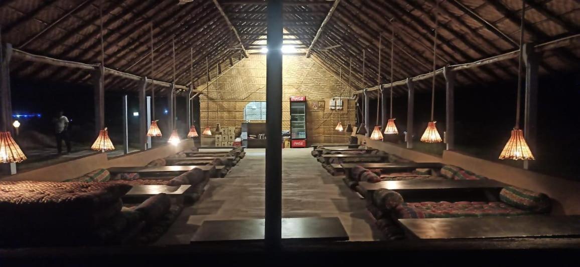 Dusk Till Dawn Hampi Extérieur photo